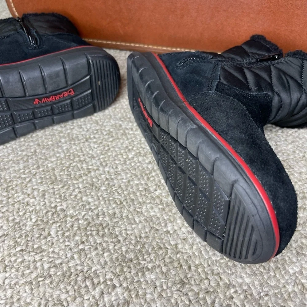 Bearpaw side zippered boots